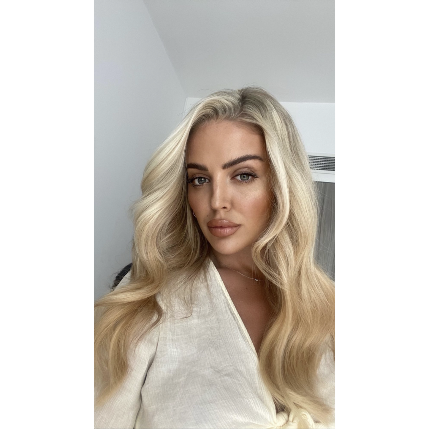 Human Hair Weft Gossip Girl | blonde mix | Scandinavian blonde | sunset boulevard | Barley blonde | viking blonde | Molly Mae | | Beauty works |yrussian Mongolian hair | weft | weave | extensions supplier | Dubai Hair Extensions - Rooted Gossip Girl | Beauty Works Online | Lullabellz | Easilocks | Bellami | Great Lengths | Glamlox | Hair Kings | Remi cachet | additional lengths | razzle dazzle | Hair choice | Hair Kings | Transform | Prestige | sway
