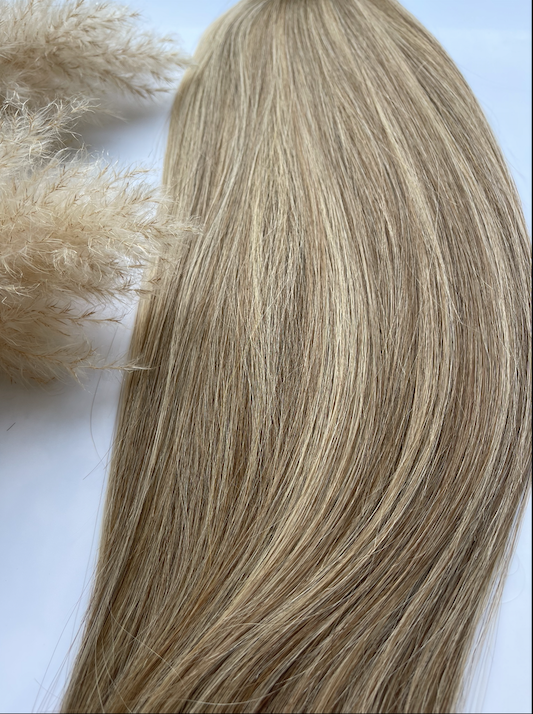 24" hair extensions | weave supplier UK | US hair | Dubai Hair Extensions - Rooted Gossip Girl | Beauty Works Online | Lullabellz | Easilocks | Bellami | Great Lengths | Glamlox | weft hair