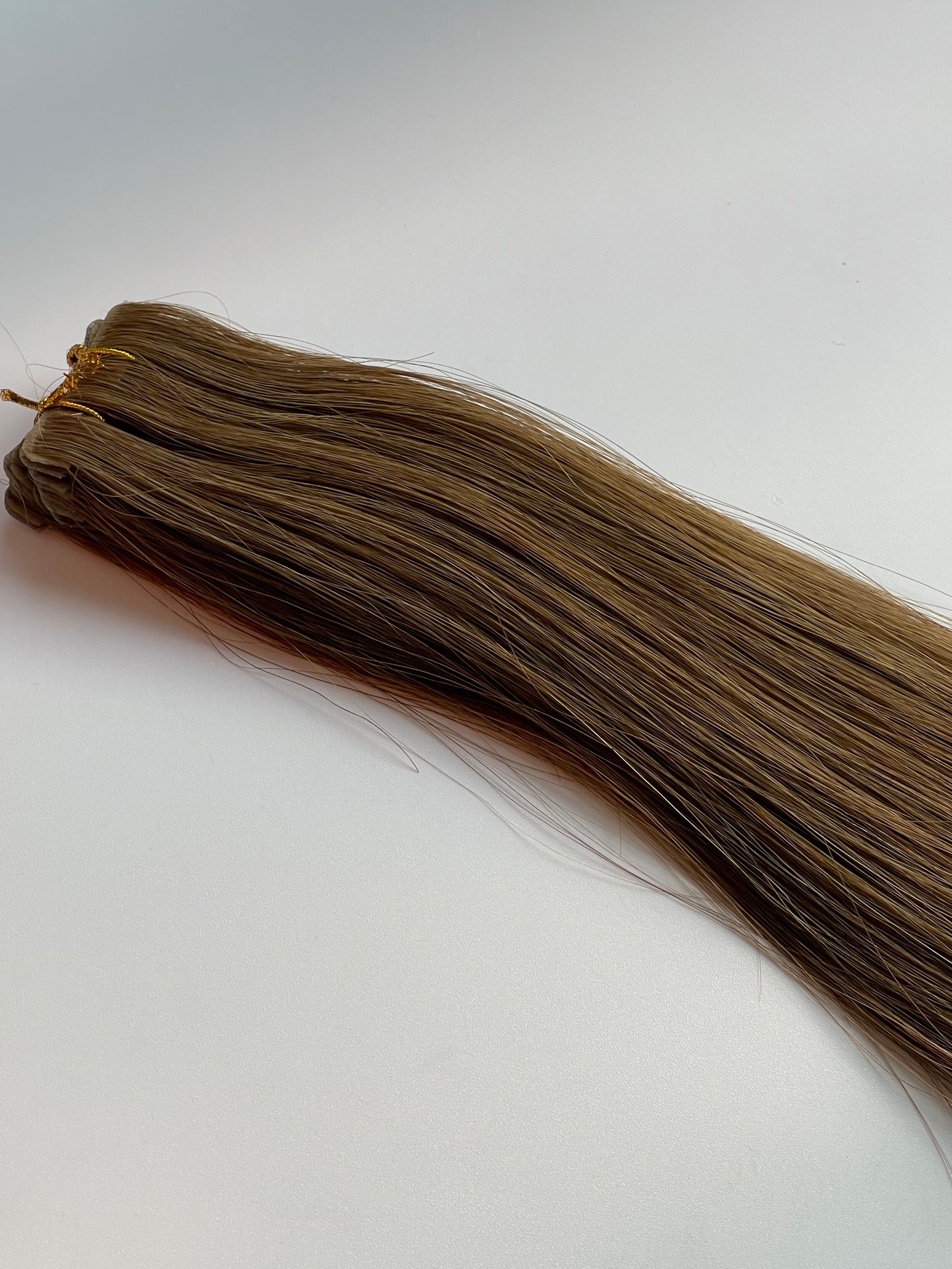 INJECTION TAPE HAIR EXTENSIONS | BABBLE | 50g | 20"