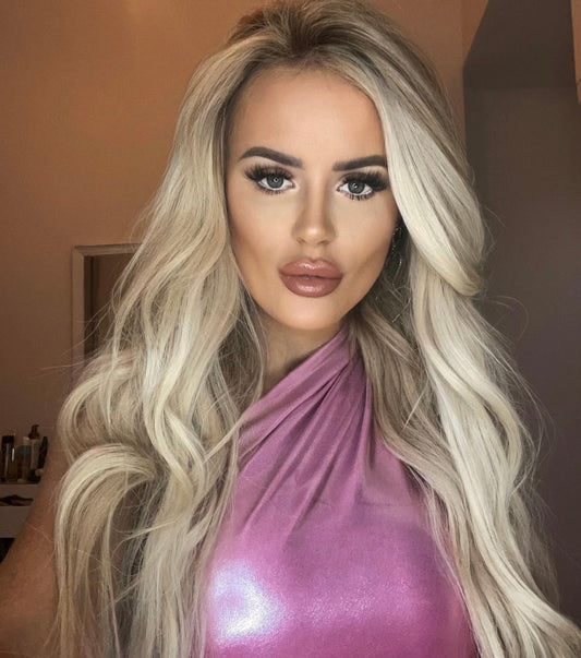 Nicole Farrell, influencer scotland, influencer dubai, Scottish model, hair extensions model
