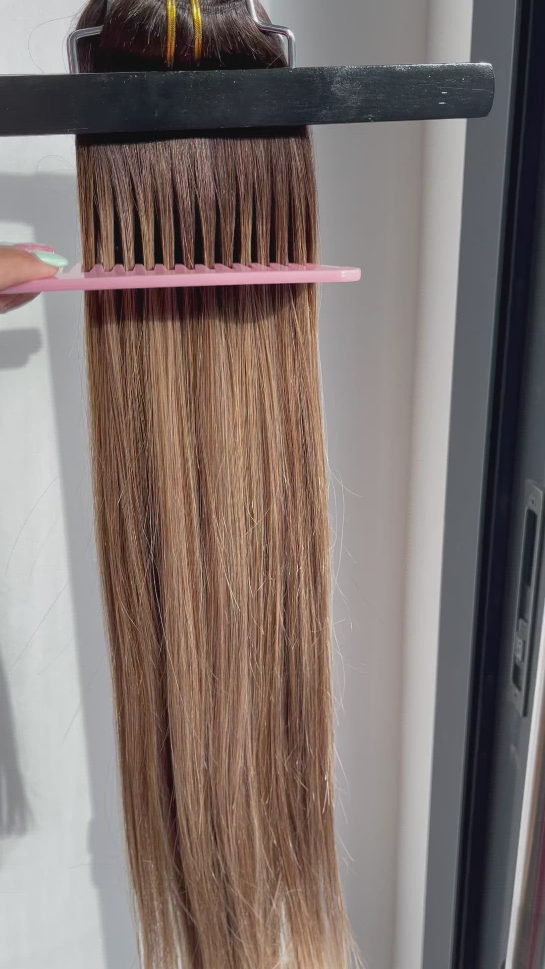 Dubai Hair Extensions - Rooted Dirty Laundry | Beauty Works Online | Lullabellz | Easilocks | Bellami | Great Lengths | Glamlox